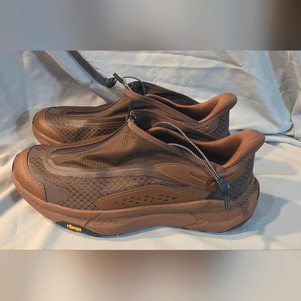 HOKA Project Transport Shoes Mineral Brown 1162850 Men Size 10.5 NWOB Defect